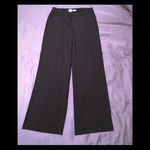 A. New. Day wide leg trousers